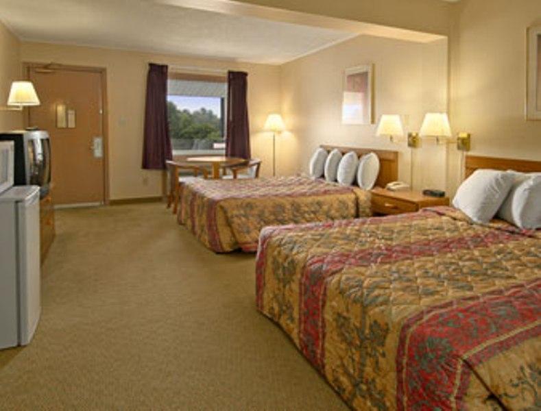 Days Inn By Wyndham Fairmont Ruang foto